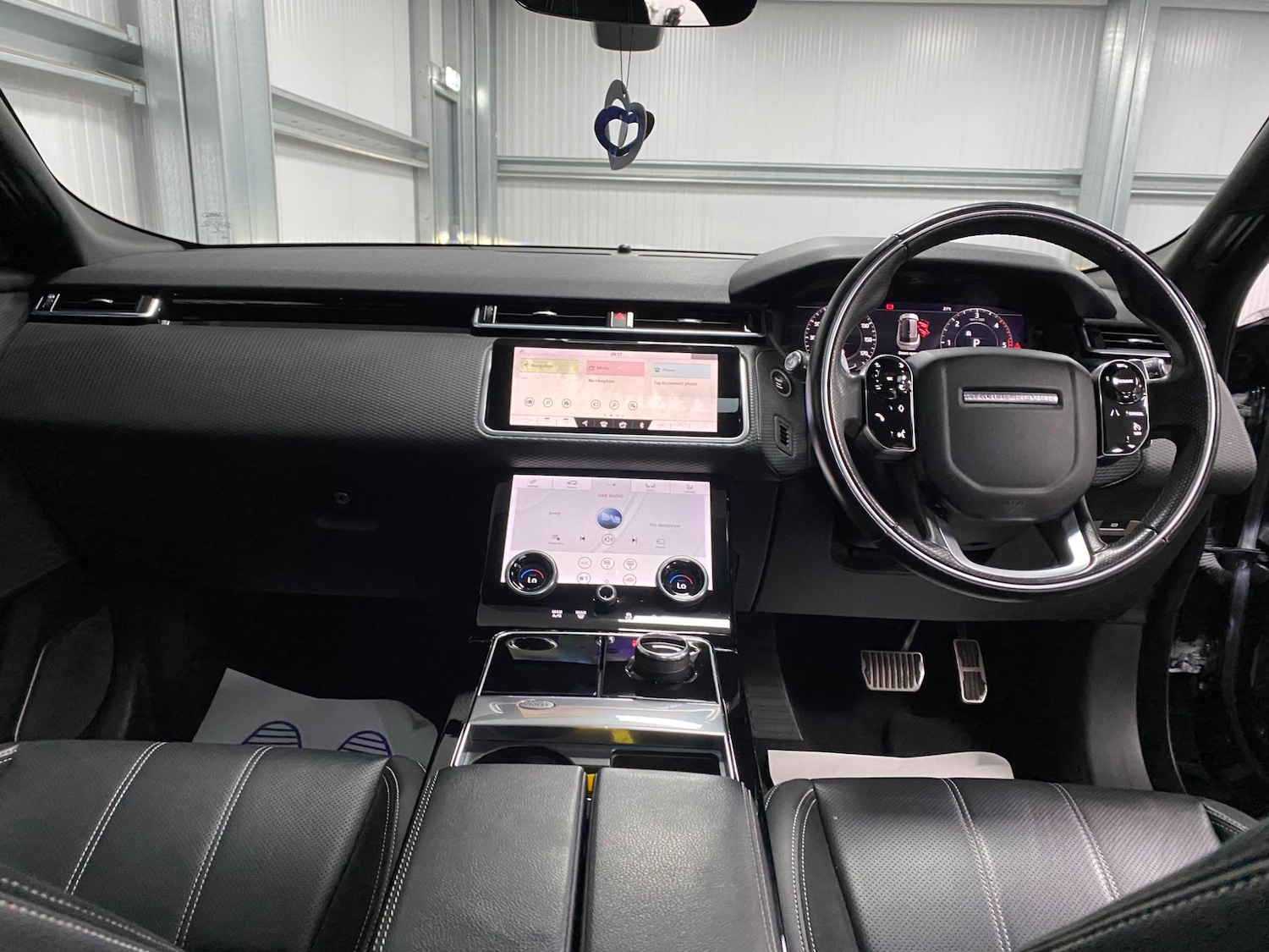 Vehicle 33