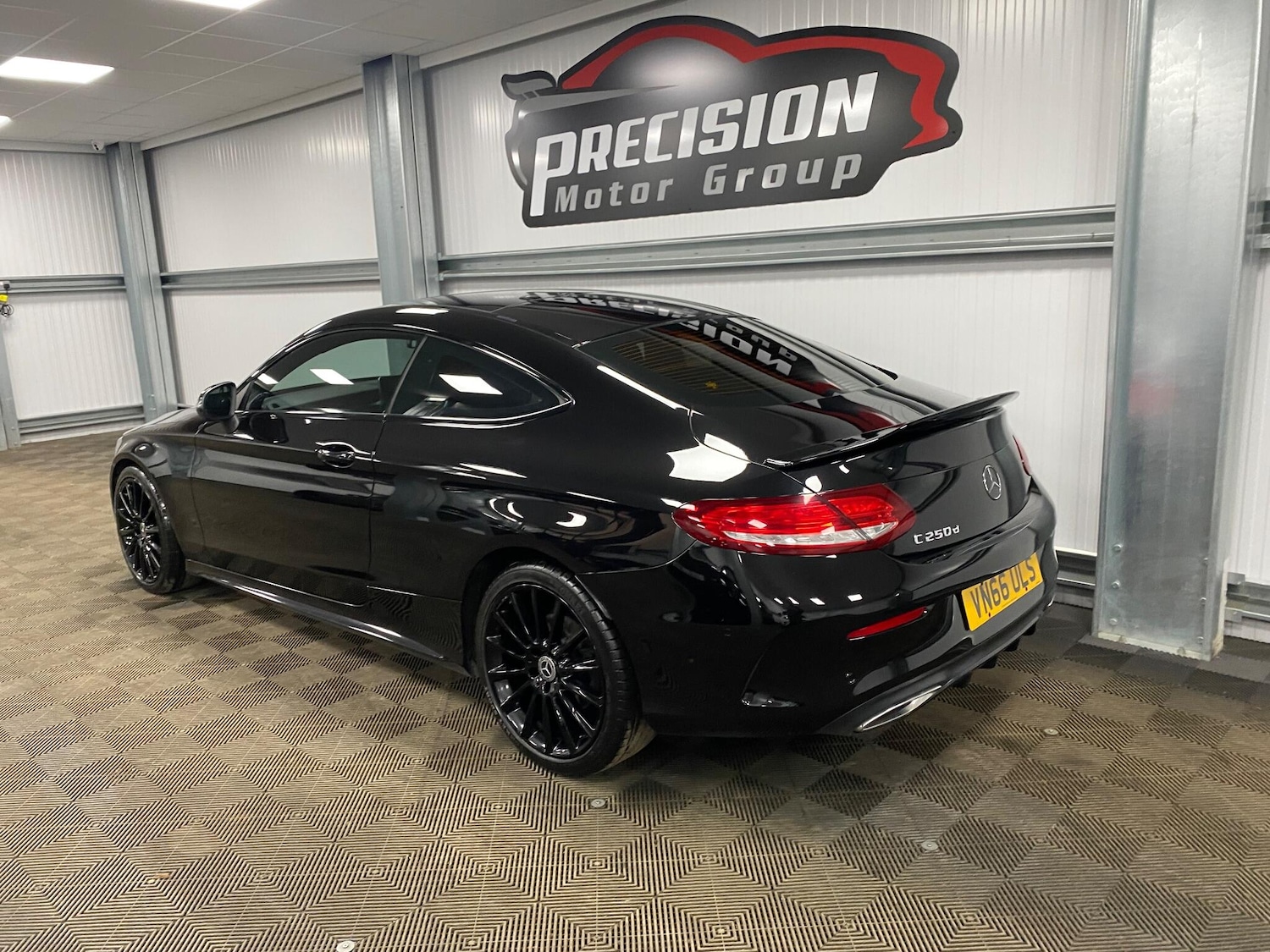 Used Mercedes-Benz C Class 2017 for sale - 76926786: Photo 13