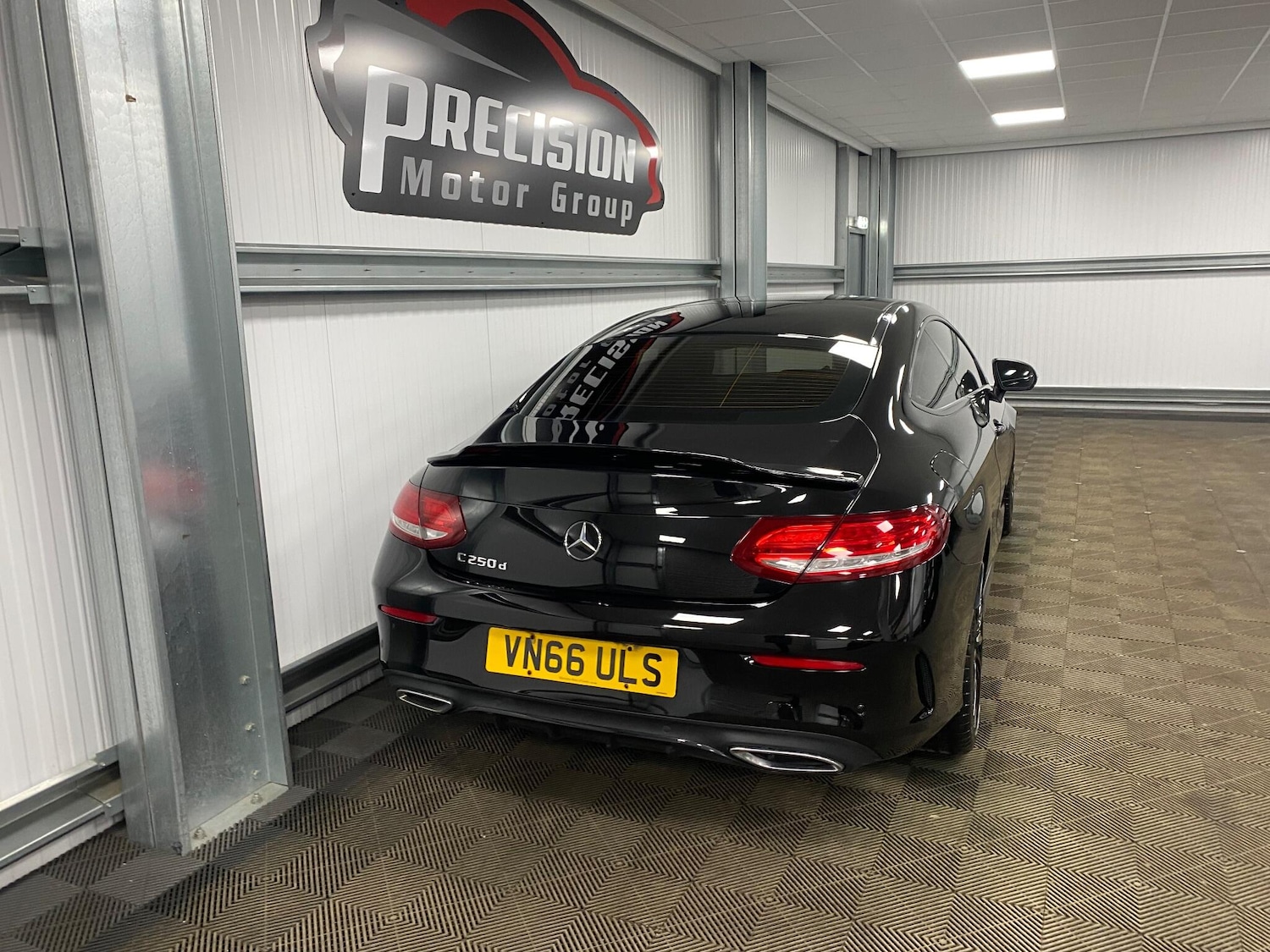 Used Mercedes-Benz C Class 2017 for sale - 76926786: Photo 30