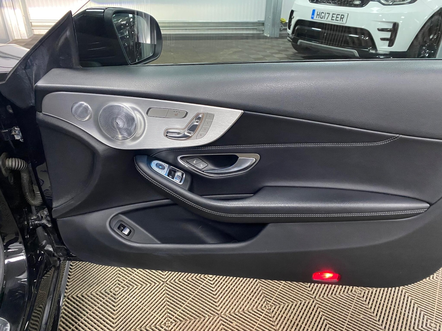 Used Mercedes-Benz C Class 2017 for sale - 76926786: Photo 45