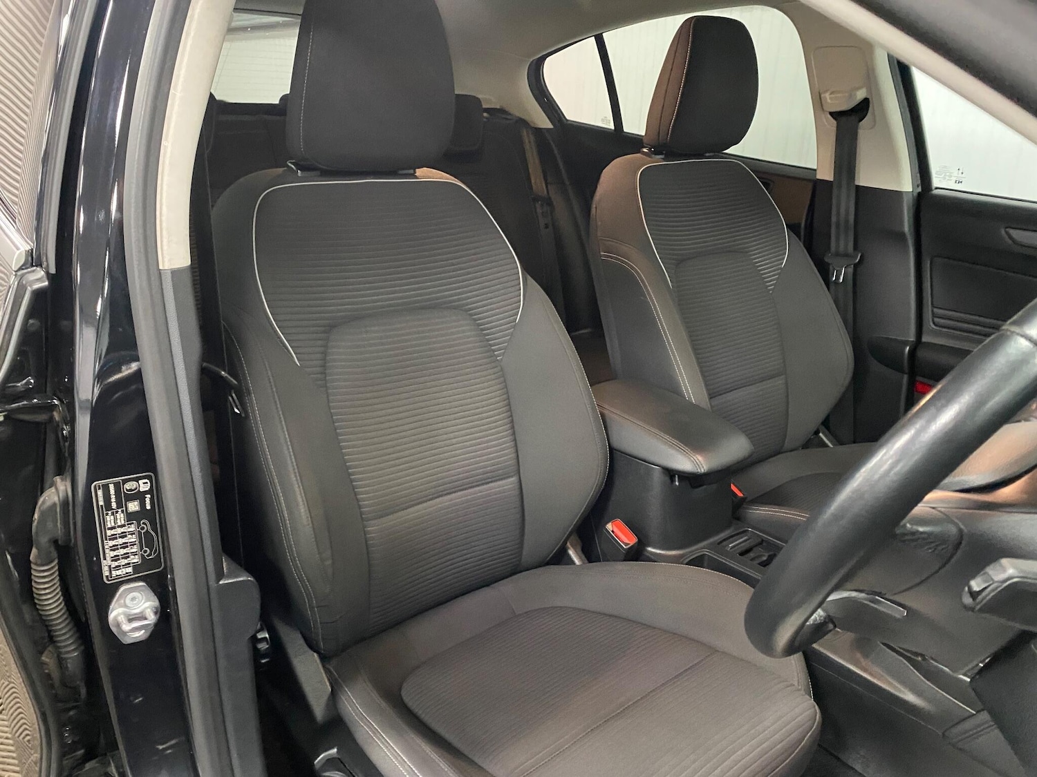 Used Ford Focus 2020 for sale - 76607432: Photo 42