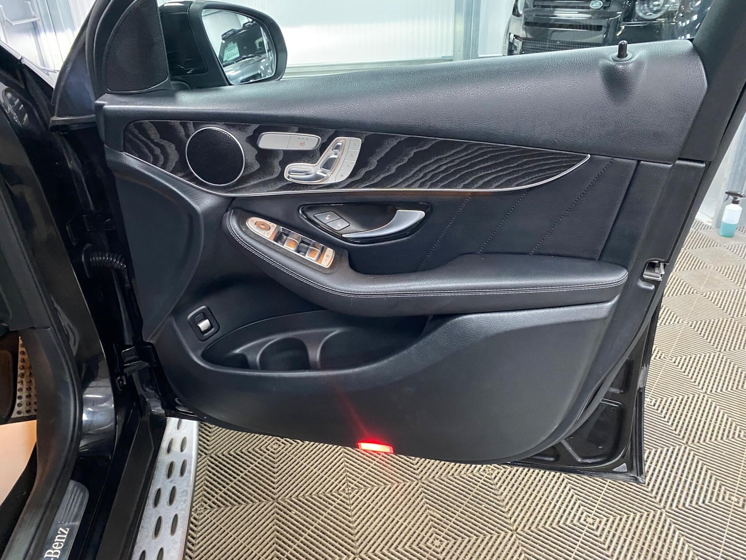 Used Mercedes-Benz GLC 2018 for sale - 77331747: Photo 40