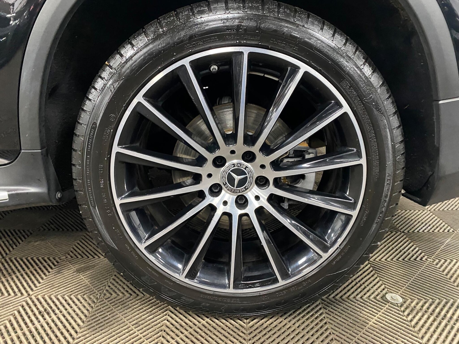 Used Mercedes-Benz GLC 2018 for sale - 77331747: Photo 47