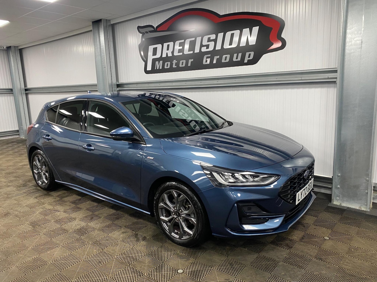 Used Ford Focus 2023 for sale - 77331629: Photo 2