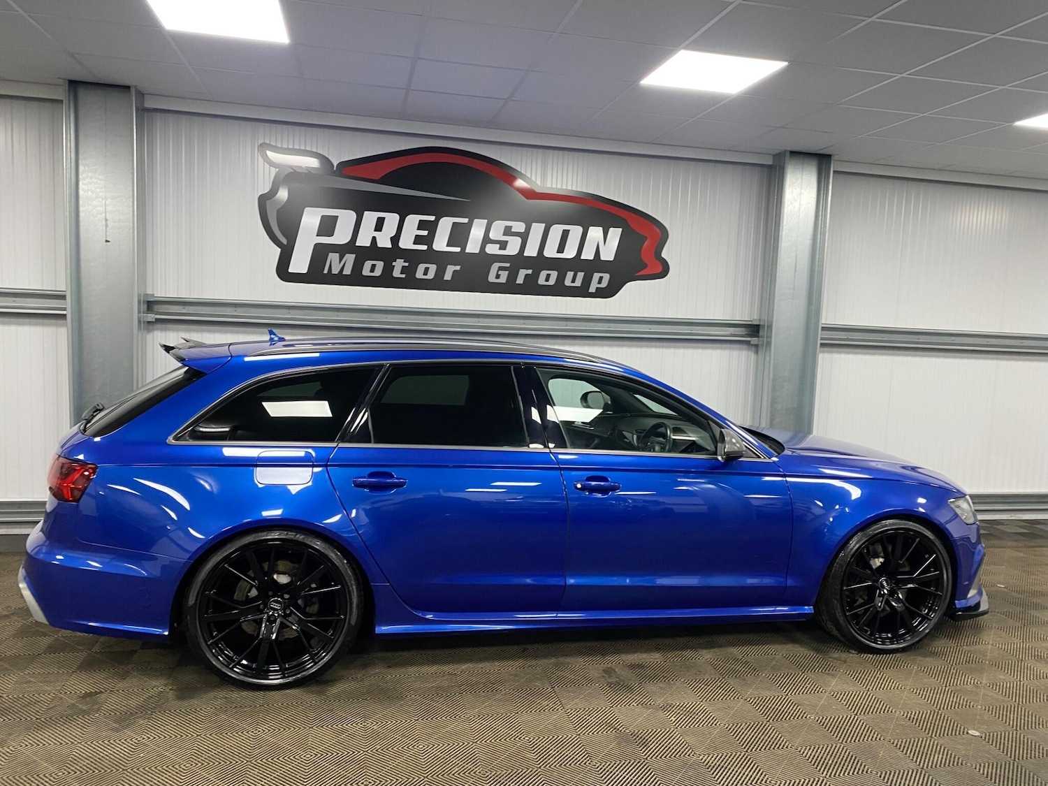 Used Audi RS6 Avant for sale - 77315432: Photo 24