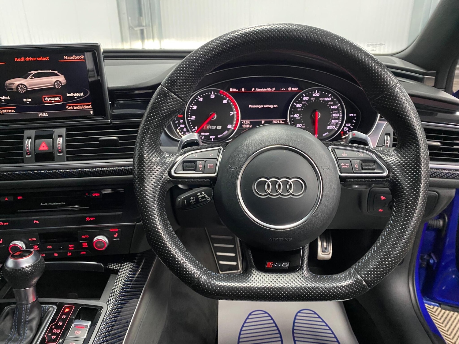 Used Audi RS6 Avant for sale - 77315432: Photo 31