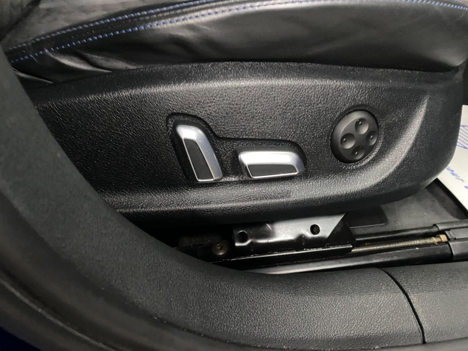 Used Audi RS6 Avant for sale - 77315432: Photo 42