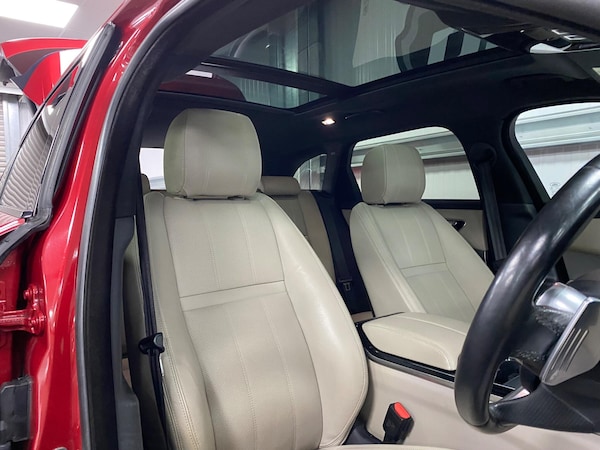 Used Land Rover Range Rover Velar 2019 for sale - 76269998: Photo 32