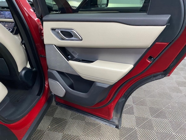 Used Land Rover Range Rover Velar 2019 for sale - 76269998: Photo 39