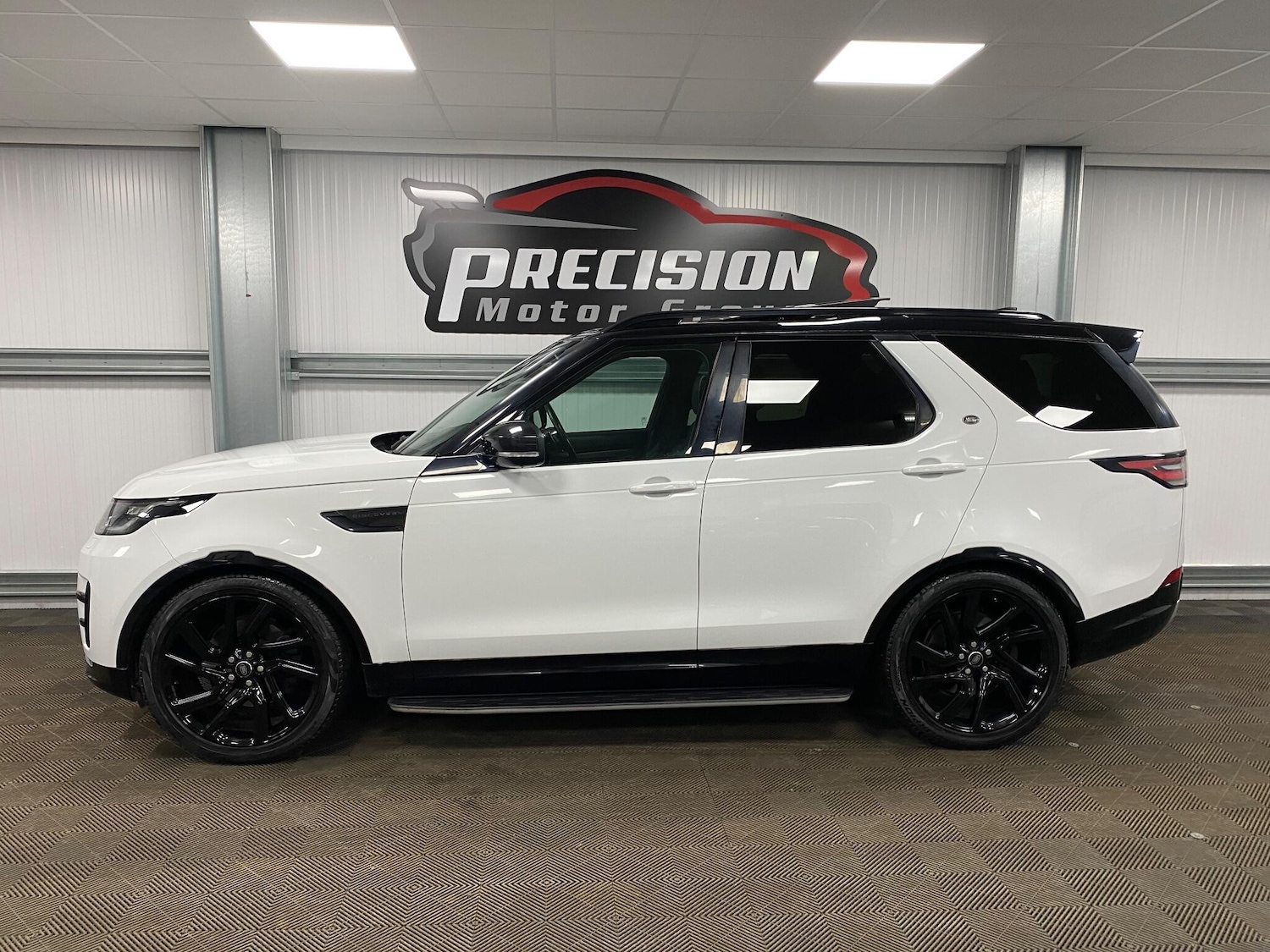 Used Land Rover Discovery for sale - 76752745: Photo 16