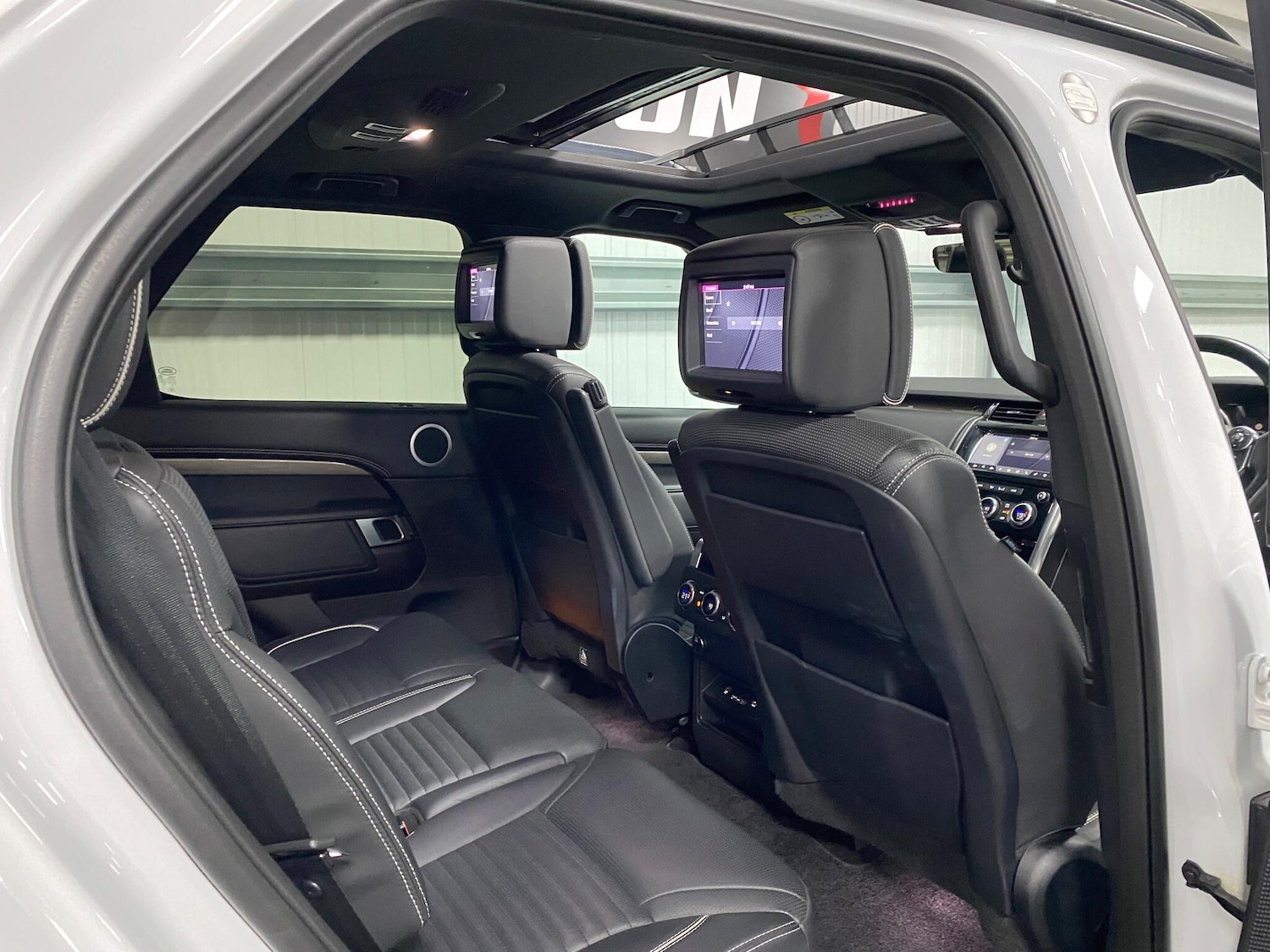 Used Land Rover Discovery for sale - 76752745: Photo 41