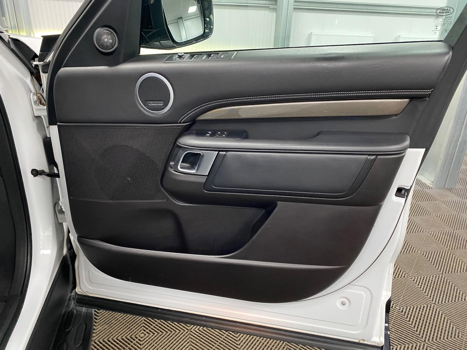 Used Land Rover Discovery for sale - 76752745: Photo 50