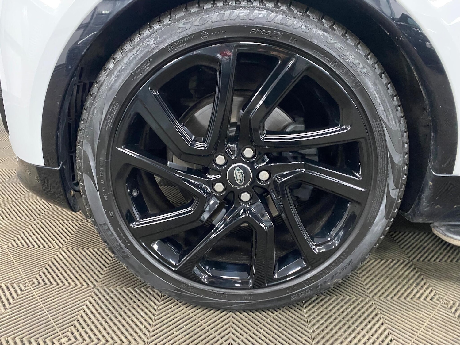 Used Land Rover Discovery for sale - 76752745: Photo 58