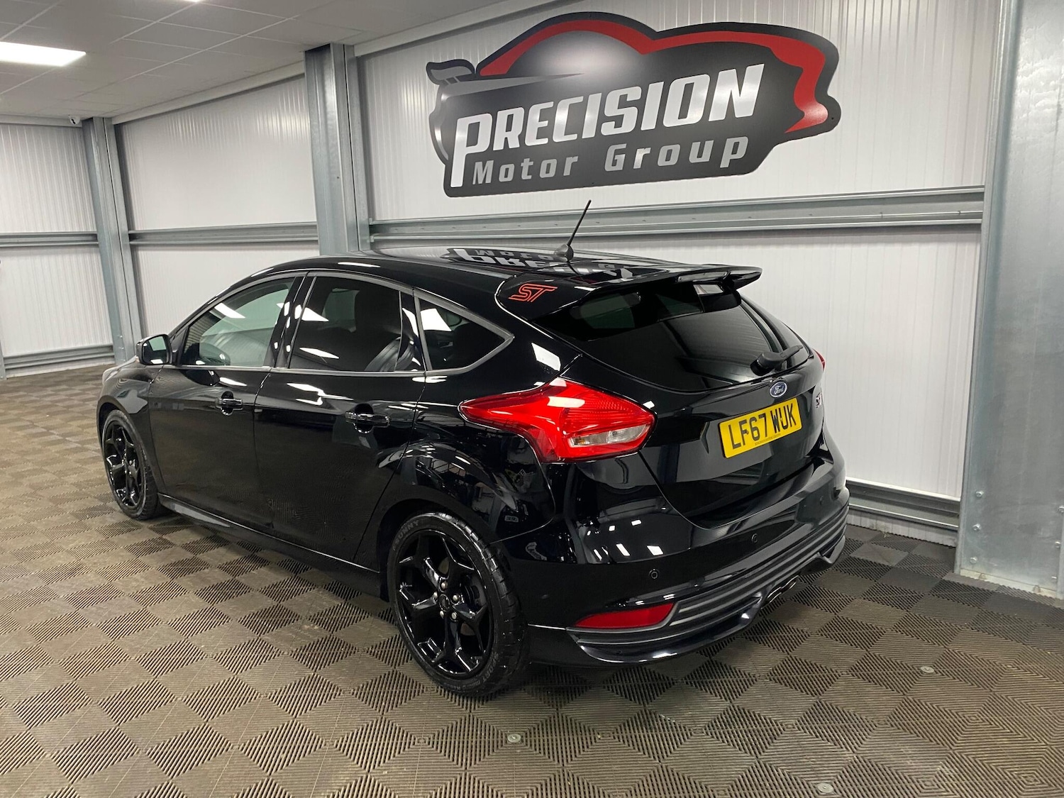 Used Ford Focus 2017 for sale - 76727425: Photo 12