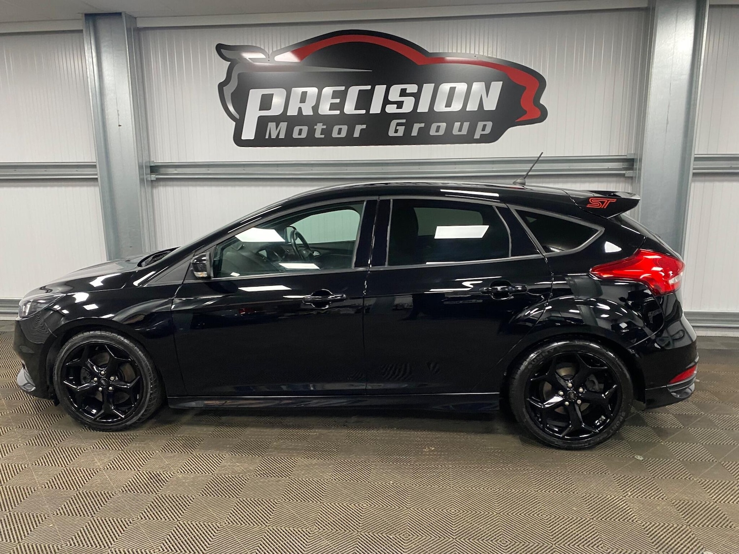 Used Ford Focus 2017 for sale - 76727425: Photo 15