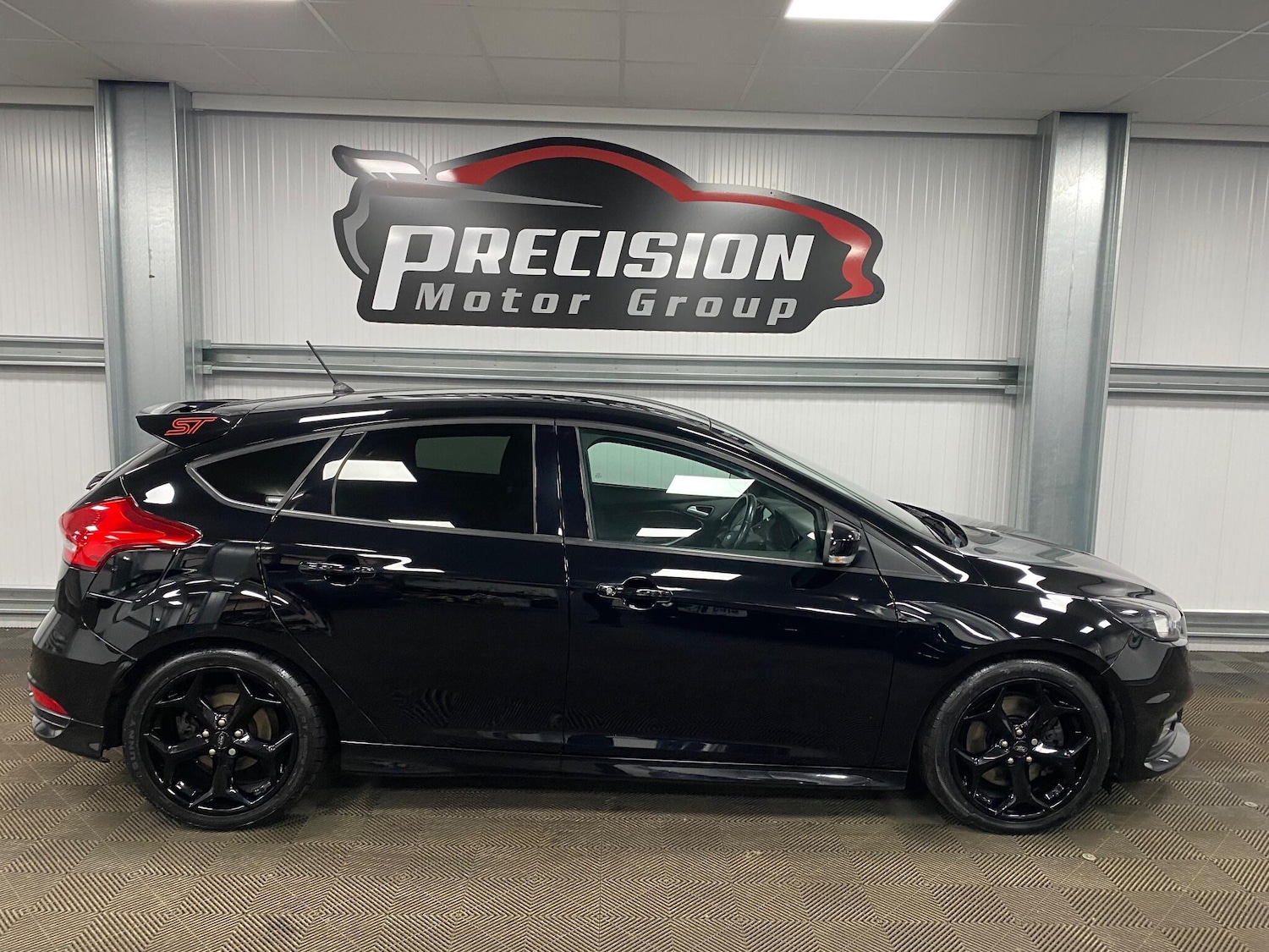 Used Ford Focus 2017 for sale - 76727425: Photo 25