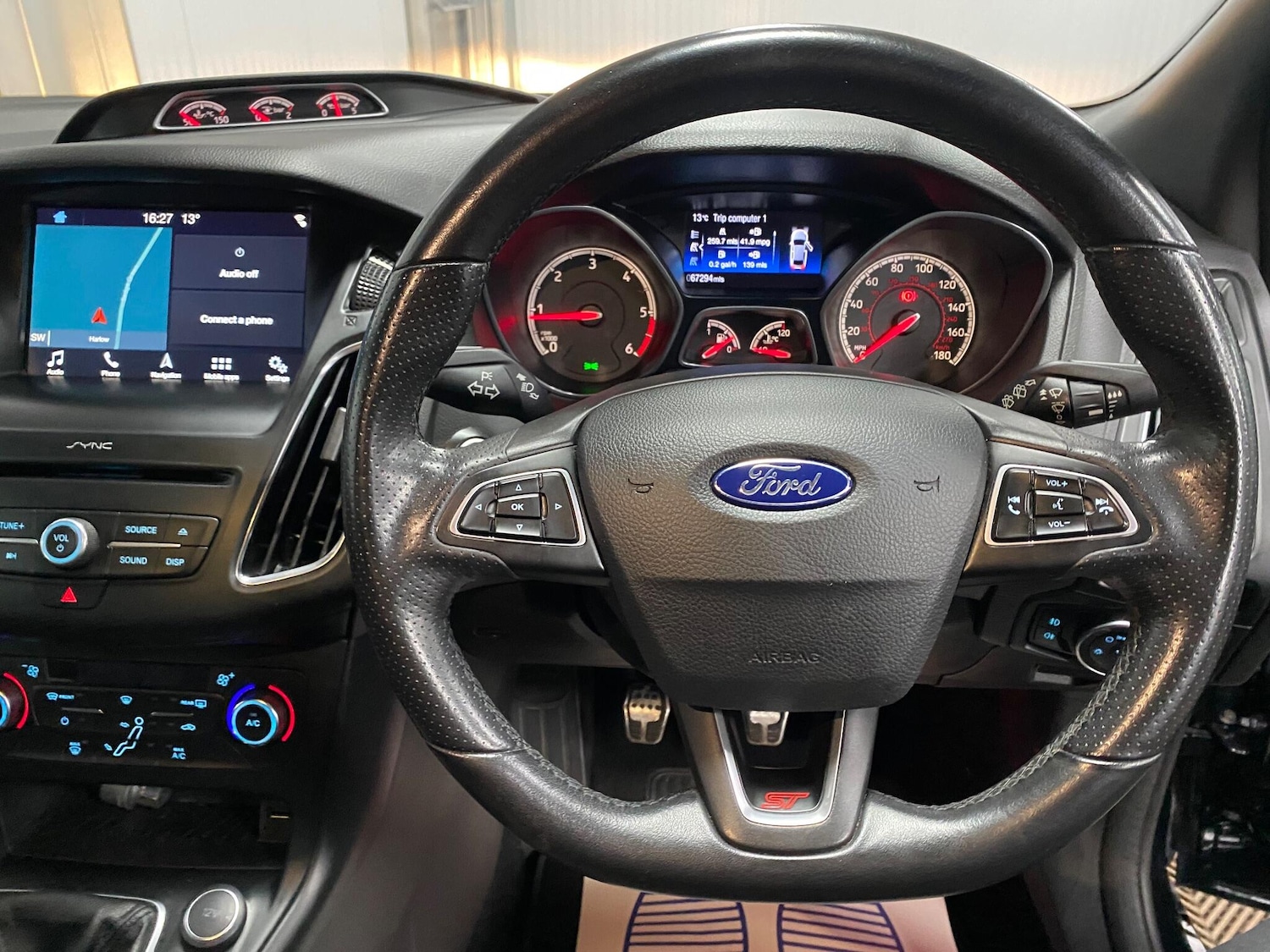 Used Ford Focus 2017 for sale - 76727425: Photo 31