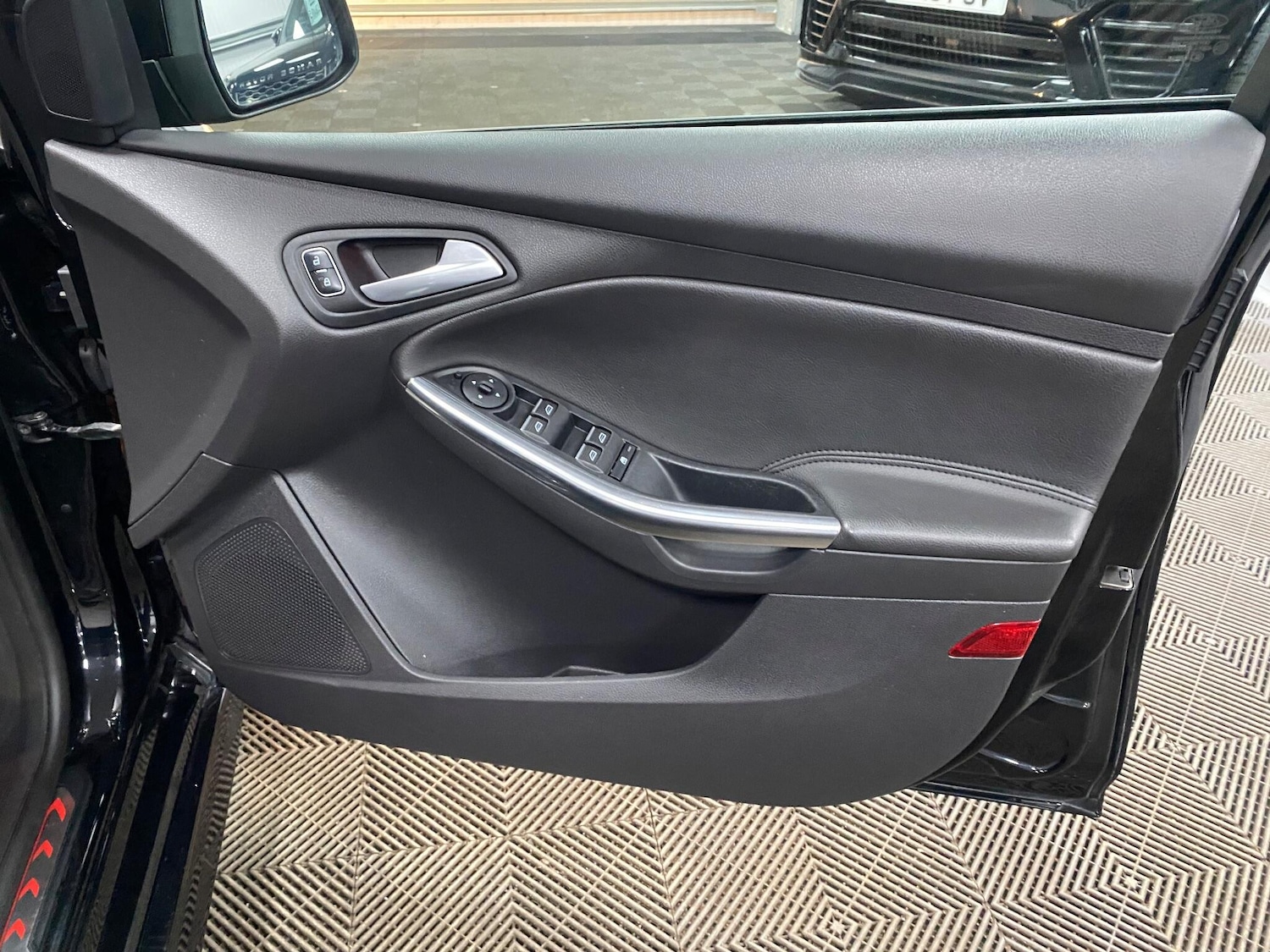 Used Ford Focus 2017 for sale - 76727425: Photo 45