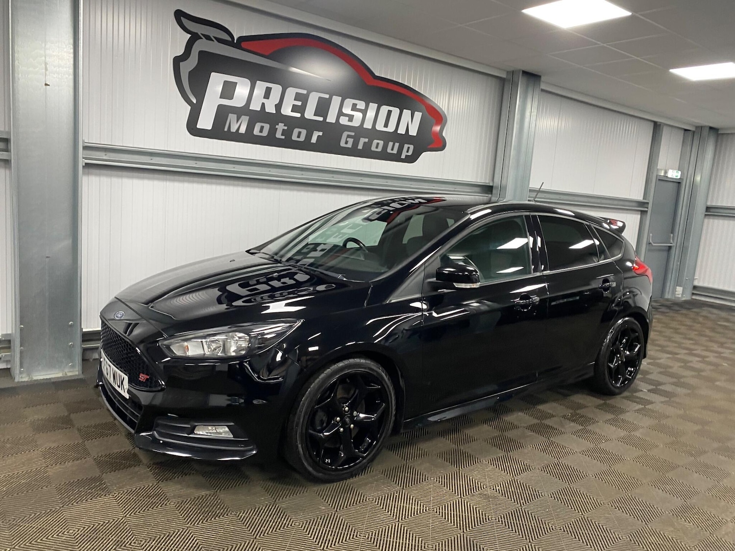 Used Ford Focus 2017 for sale - 76727425: Photo 8