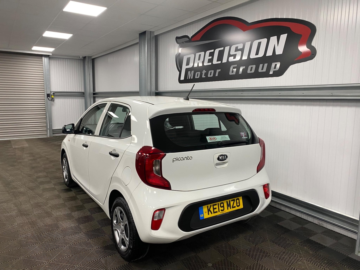 Used Kia Picanto 2019 for sale - 76991360: Photo 12