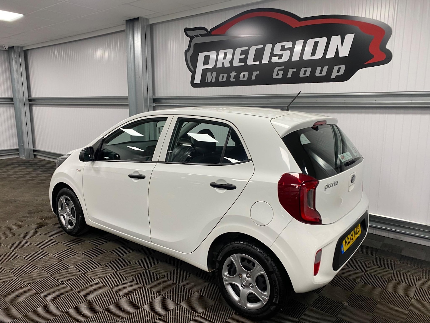 Used Kia Picanto 2019 for sale - 76991360: Photo 14