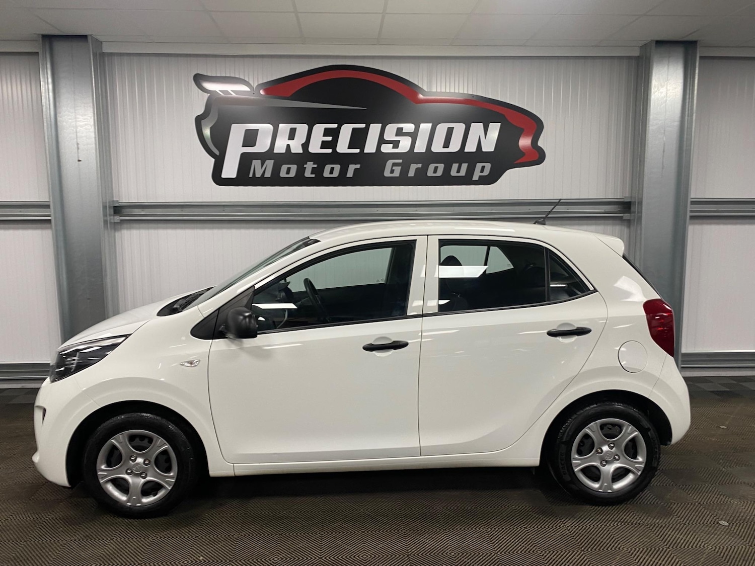 Used Kia Picanto 2019 for sale - 76991360: Photo 15