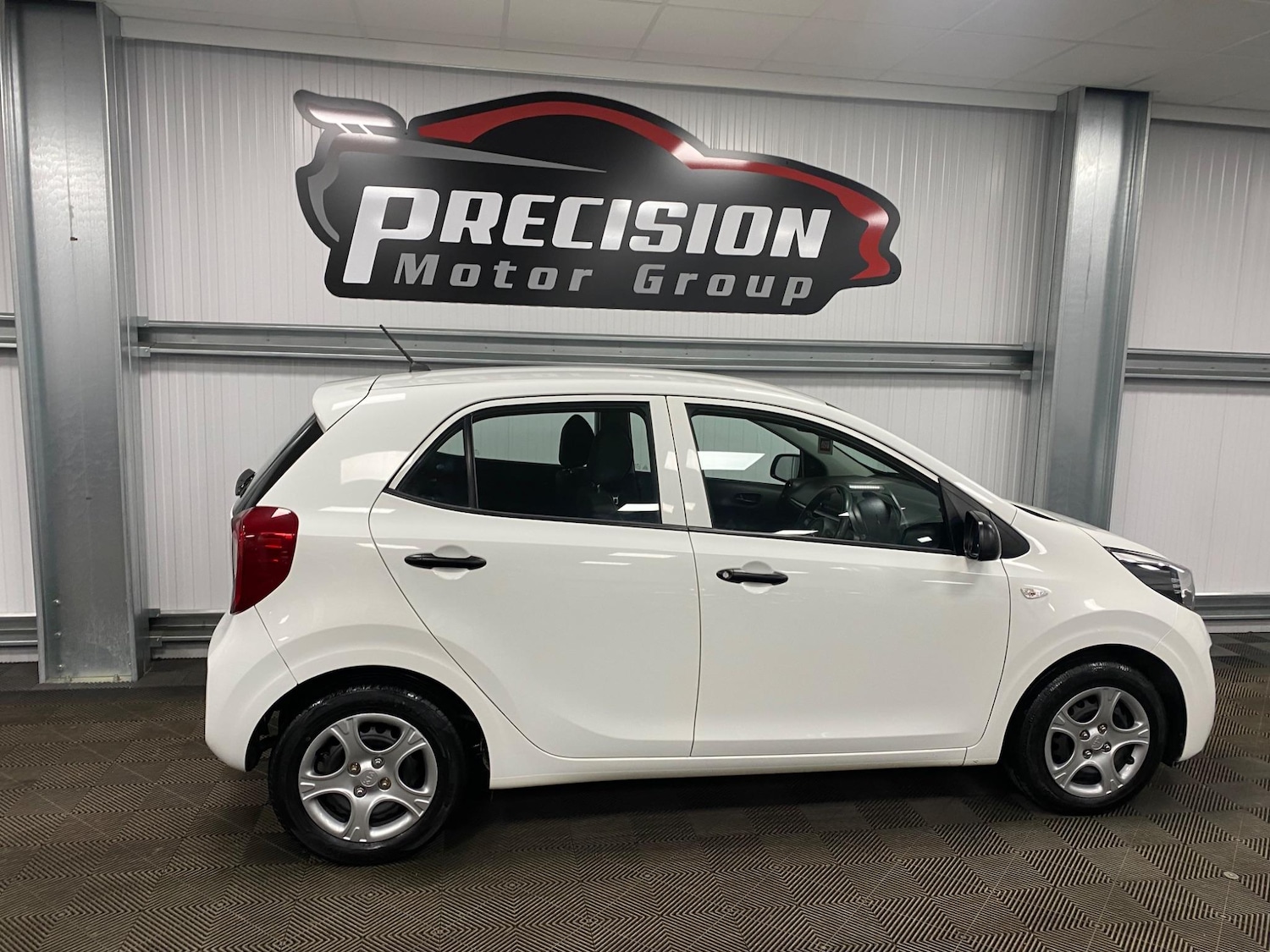 Used Kia Picanto 2019 for sale - 76991360: Photo 18