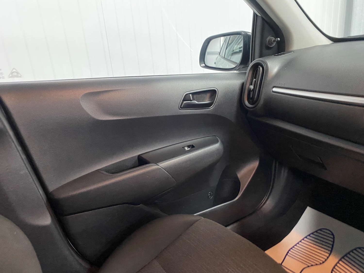 Used Kia Picanto 2019 for sale - 76991360: Photo 30