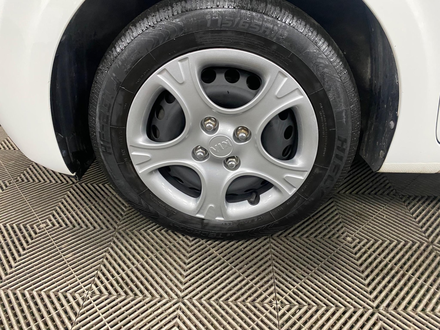 Used Kia Picanto 2019 for sale - 76991360: Photo 38