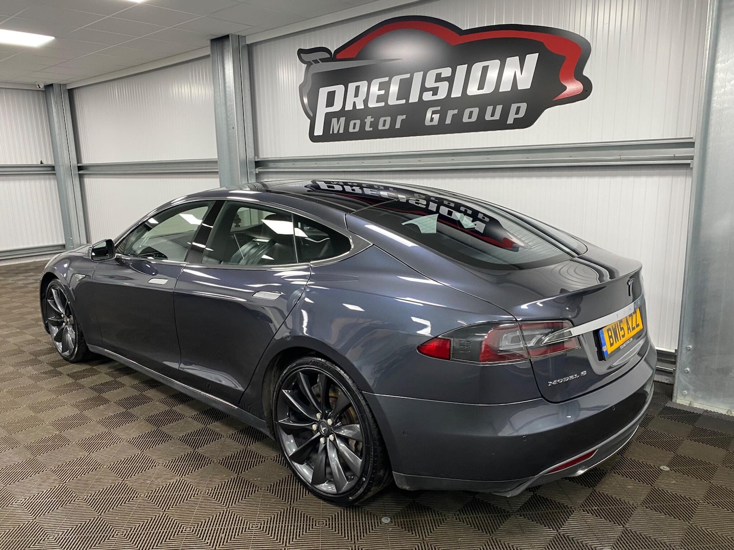 Used Tesla Model S 2015 for sale - 76174687: Photo 13