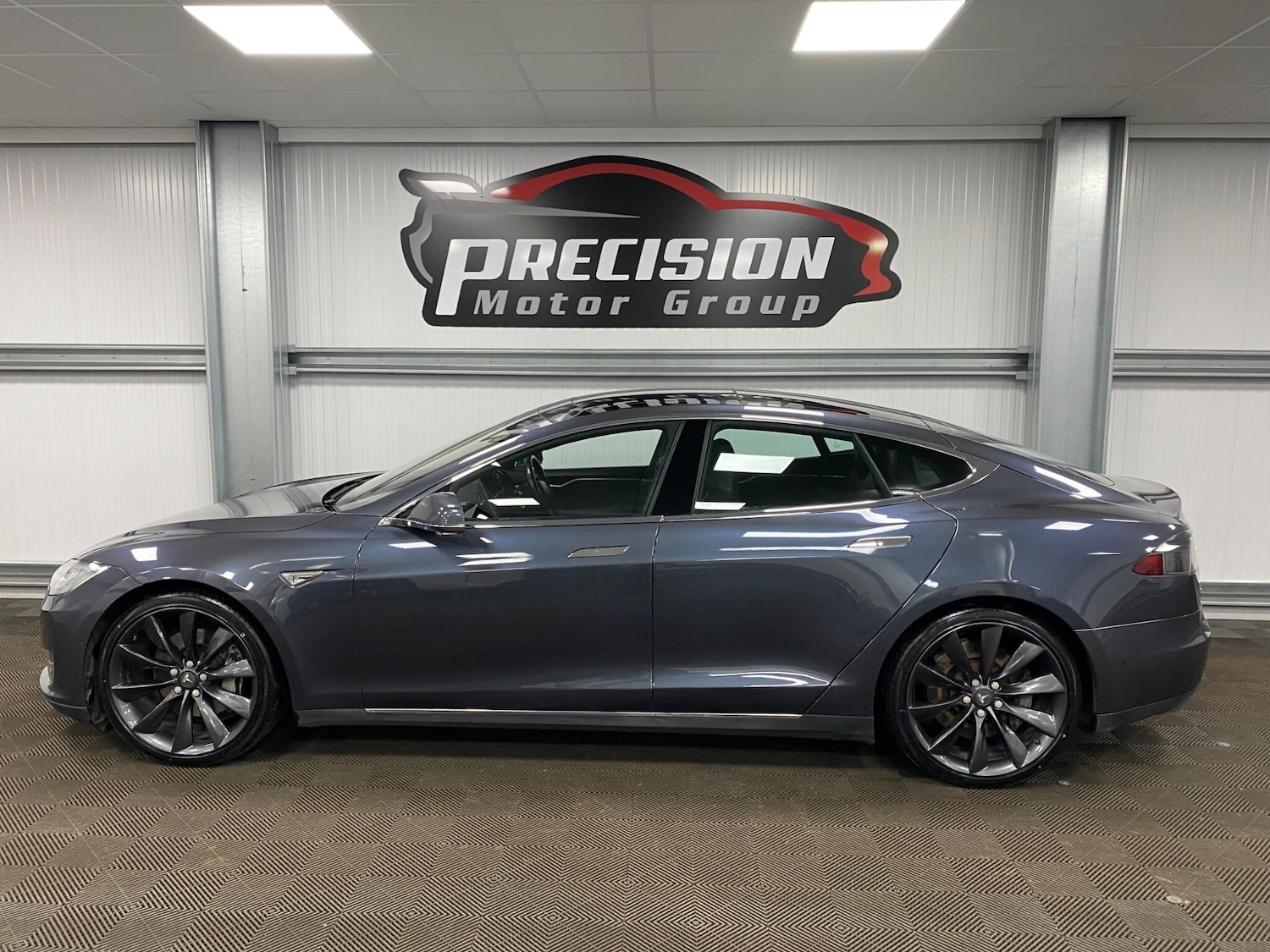 Used Tesla Model S 2015 for sale - 76174687: Photo 15