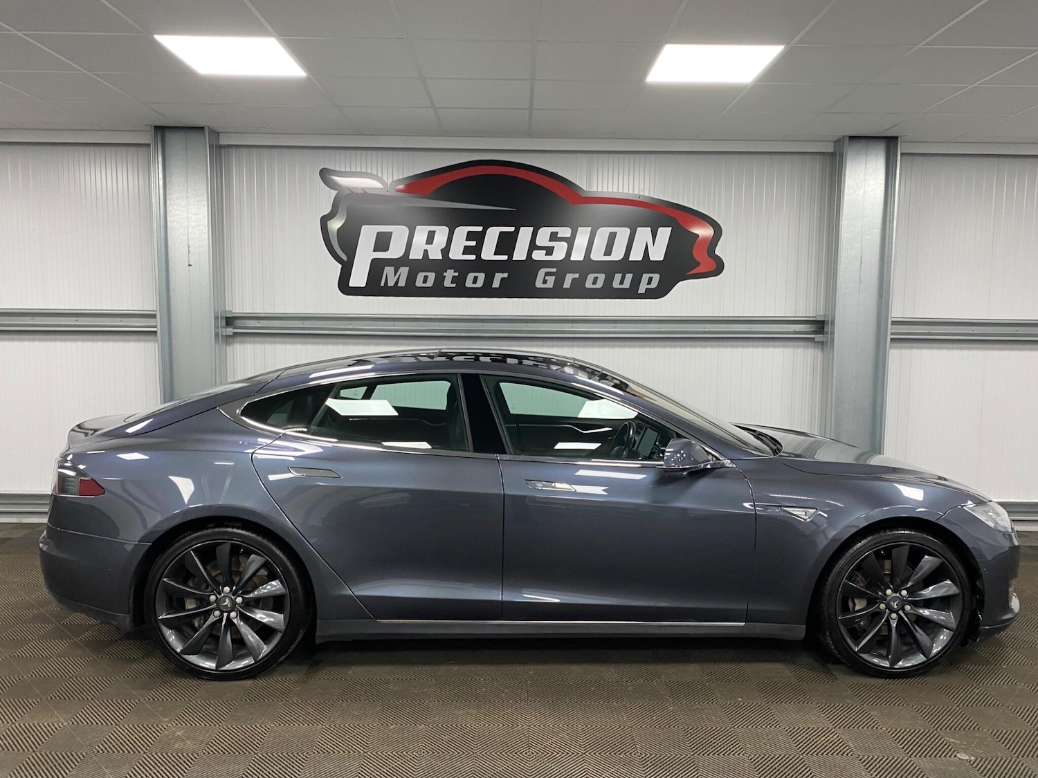 Used Tesla Model S 2015 for sale - 76174687: Photo 23