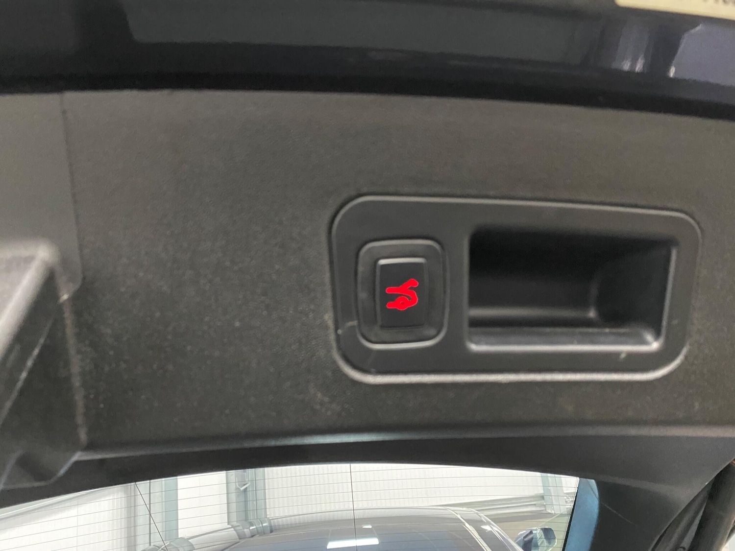 Used Tesla Model S 2015 for sale - 76174687: Photo 36