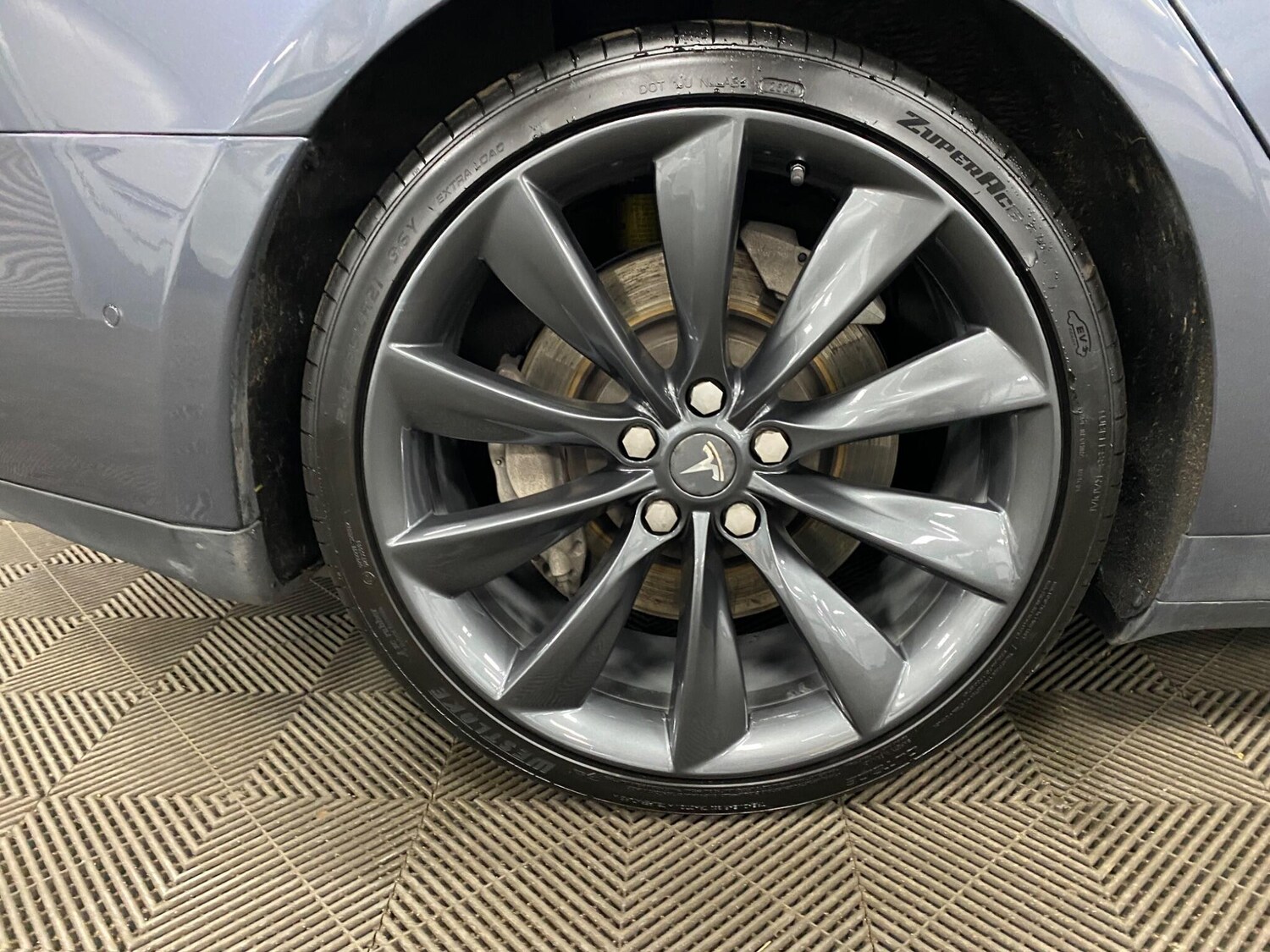 Used Tesla Model S 2015 for sale - 76174687: Photo 48