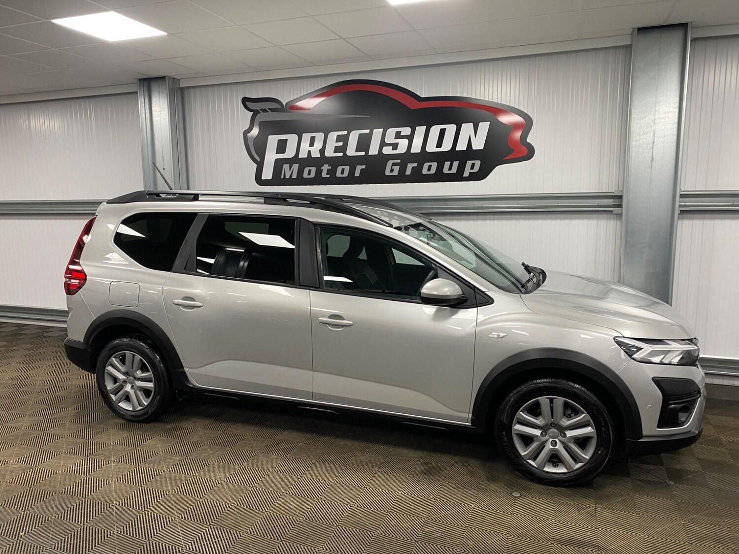 Used Dacia Jogger 2023 for sale - 77722895: Photo 28