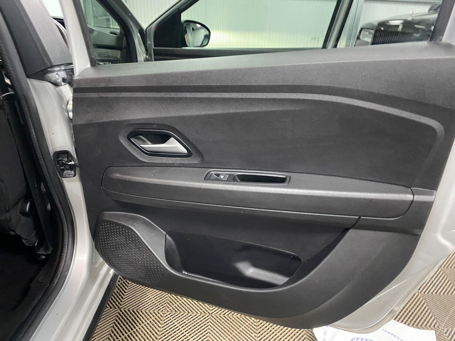 Used Dacia Jogger 2023 for sale - 77722895: Photo 43