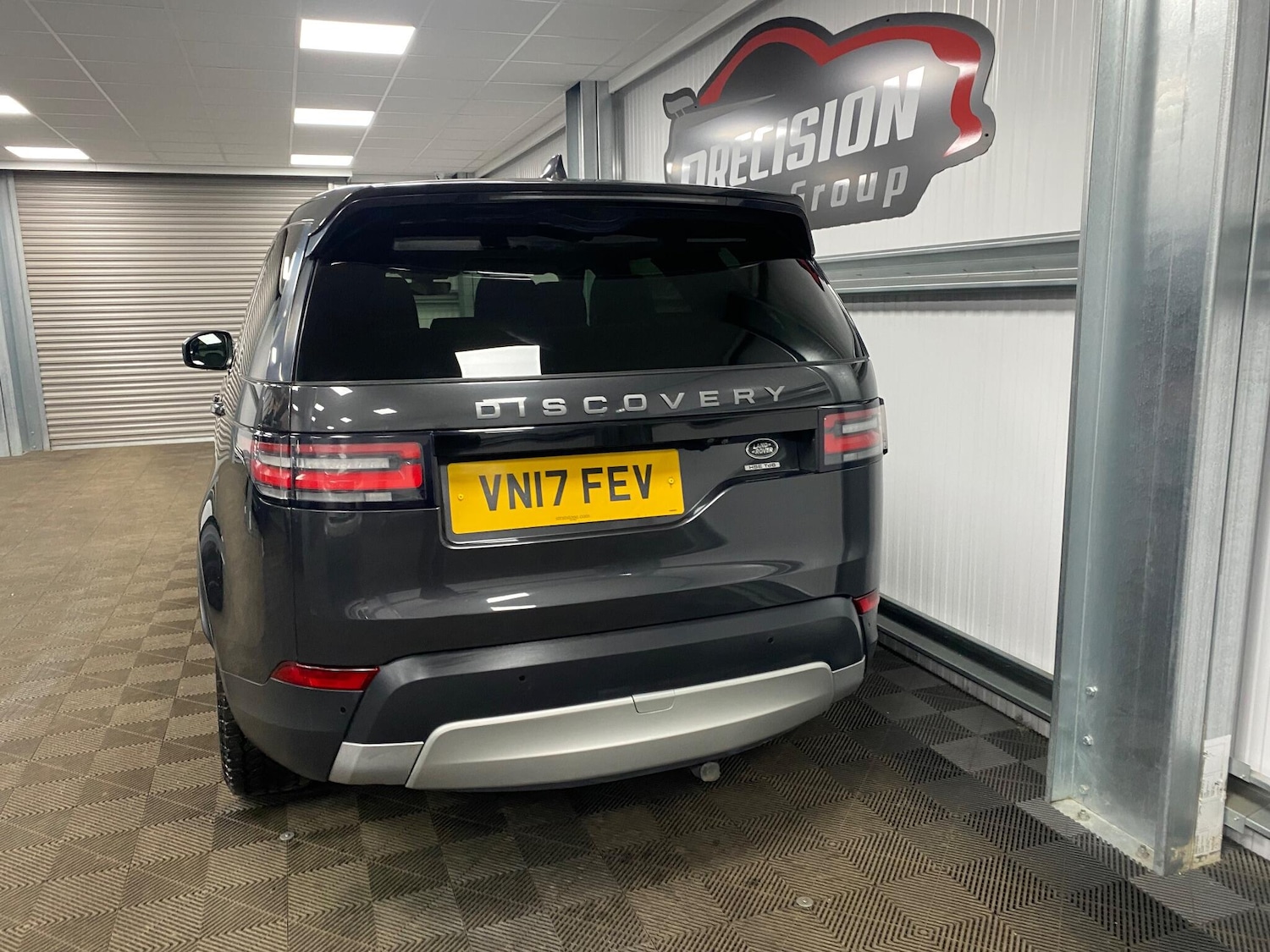 Used Land Rover Discovery 2017 for sale - 77163122: Photo 21