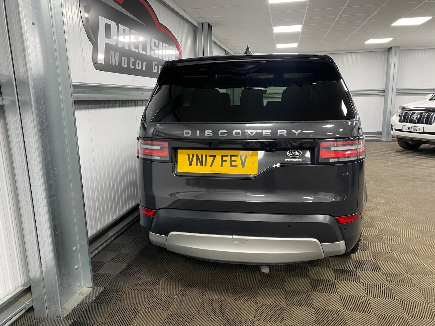 Used Land Rover Discovery 2017 for sale - 77163122: Photo 24