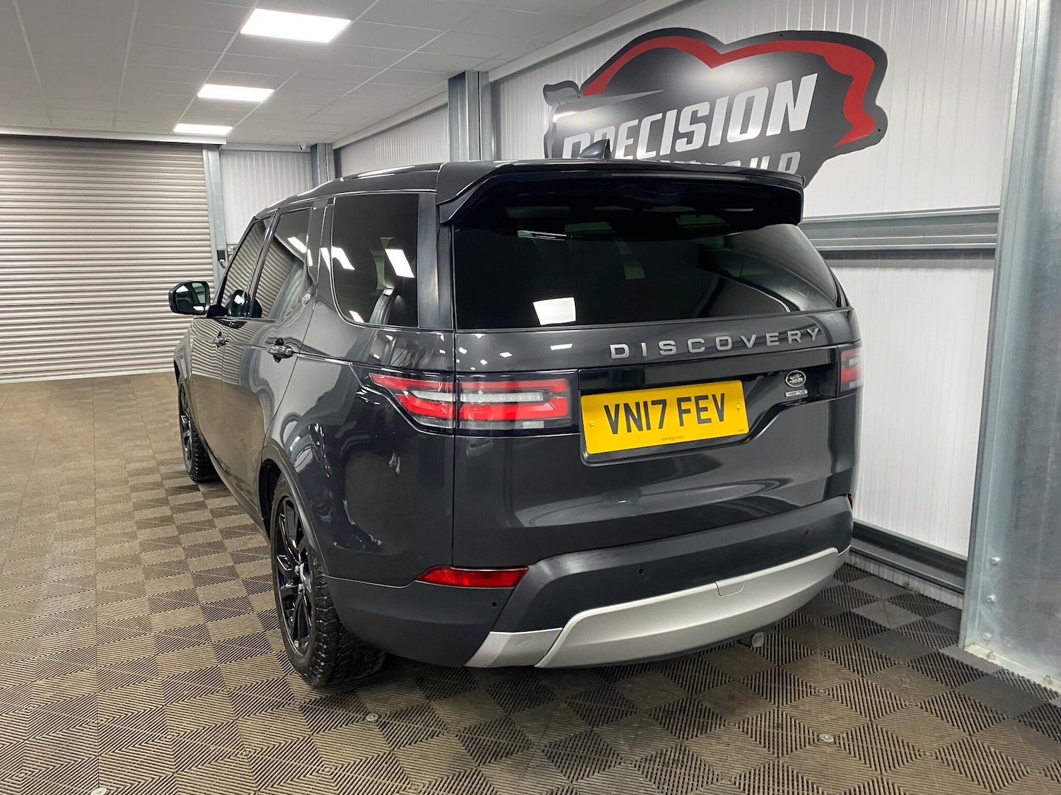 Used Land Rover Discovery 2017 for sale - 77163122: Photo 7