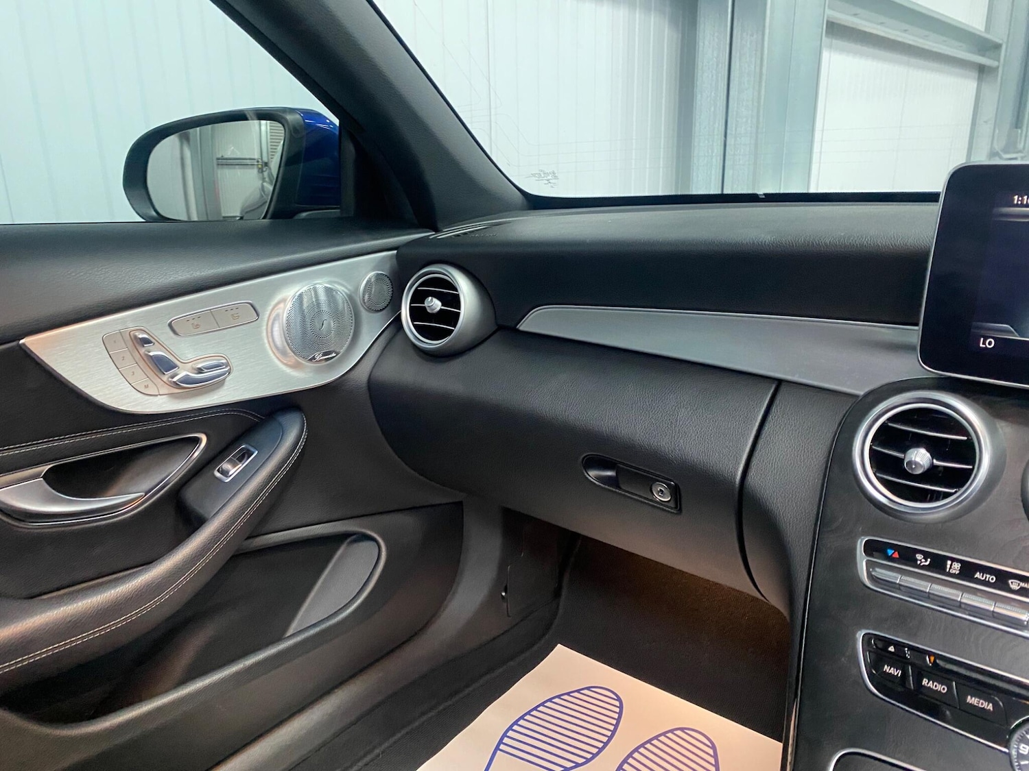 Used Mercedes-Benz C Class 2017 for sale - 76989895: Photo 34