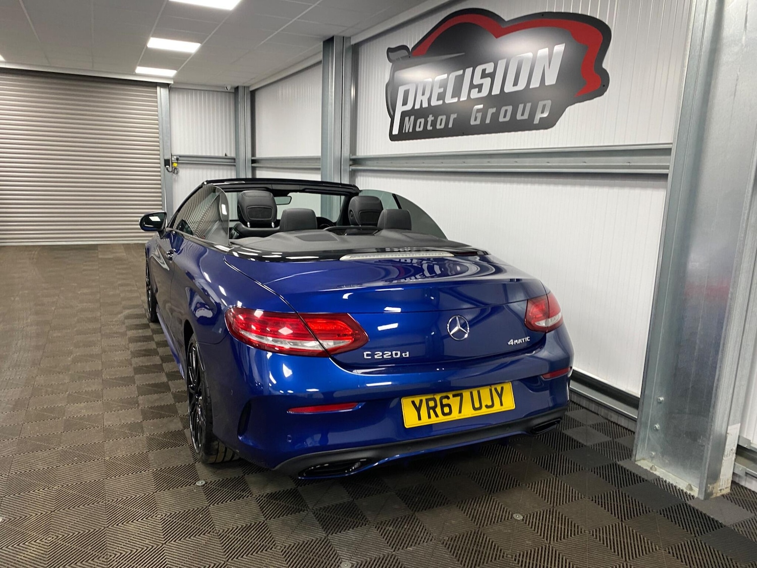 Used Mercedes-Benz C Class 2017 for sale - 76989895: Photo 5