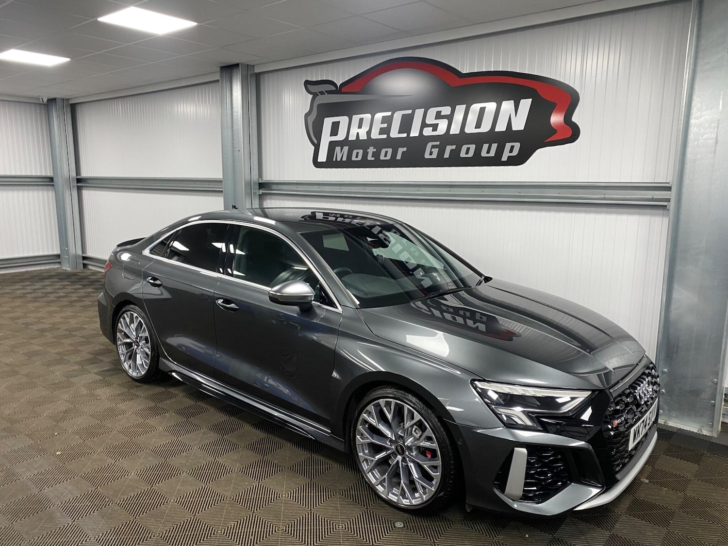 Used Audi RS3 2024 for sale - 76423042: Photo 6