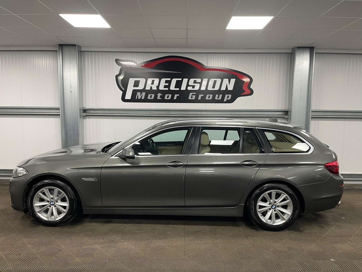 Used BMW 5 Series 2013 for sale - 77978345: Photo 13
