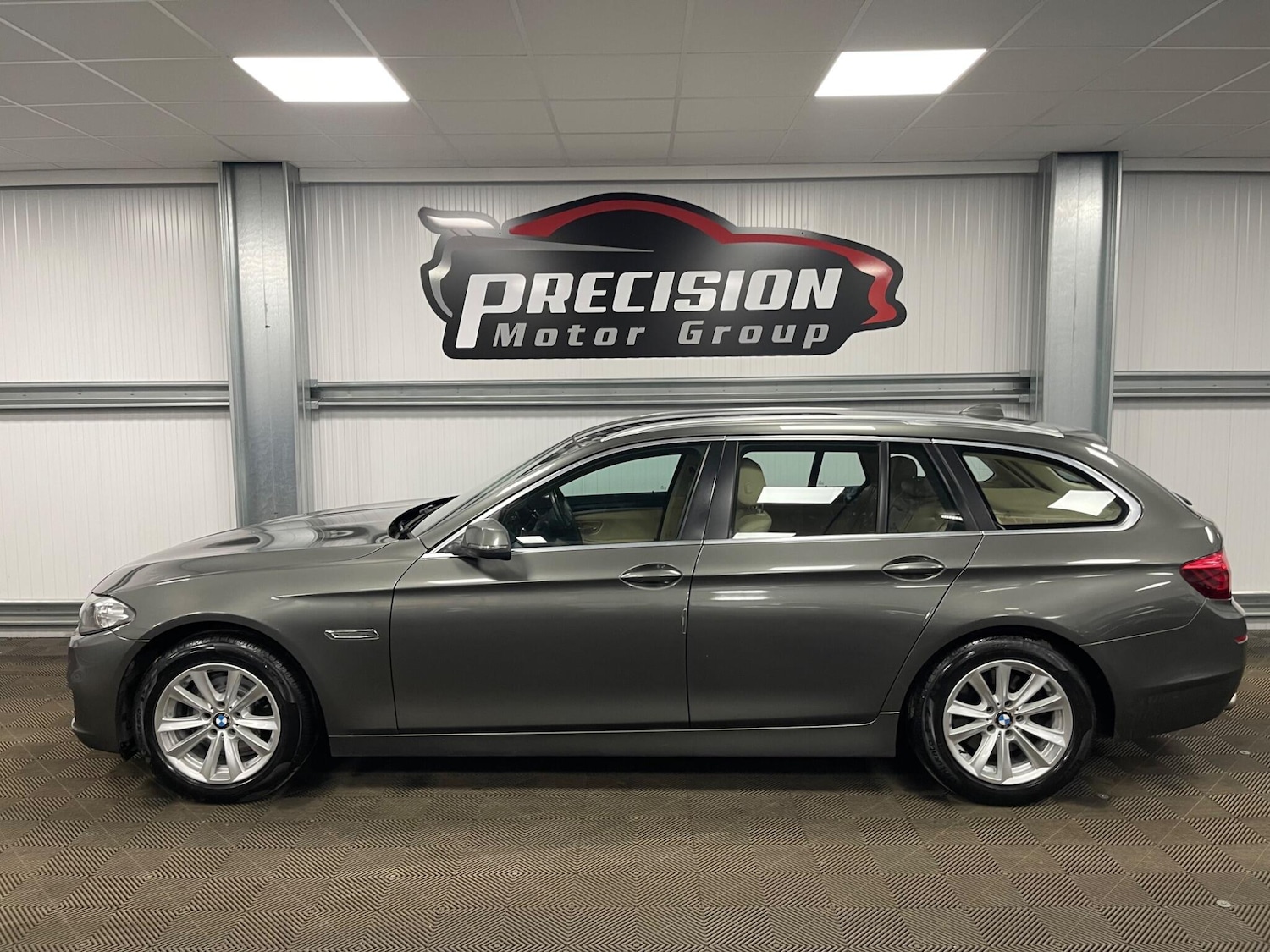 Used BMW 5 Series 2013 for sale - 77978345: Photo 15