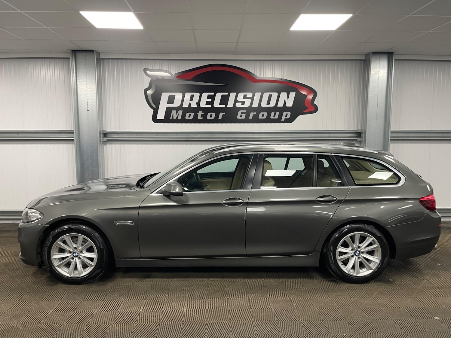 Used BMW 5 Series 2013 for sale - 77978345: Photo 16