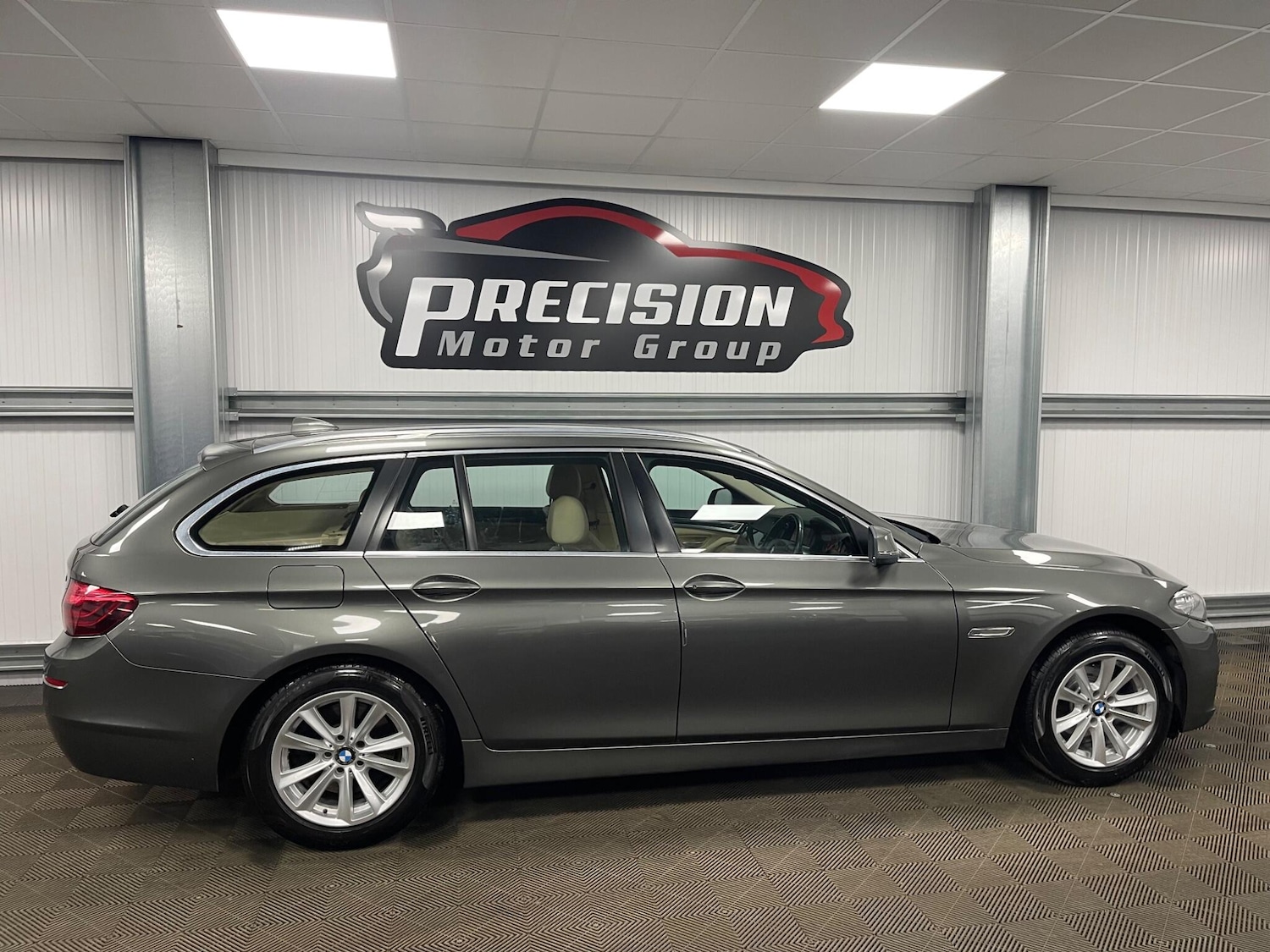 Used BMW 5 Series 2013 for sale - 77978345: Photo 25