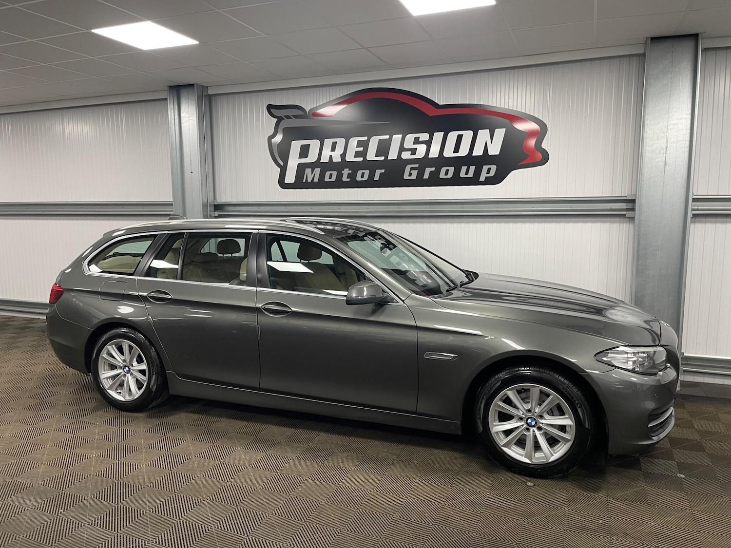 Used BMW 5 Series 2013 for sale - 77978345: Photo 27