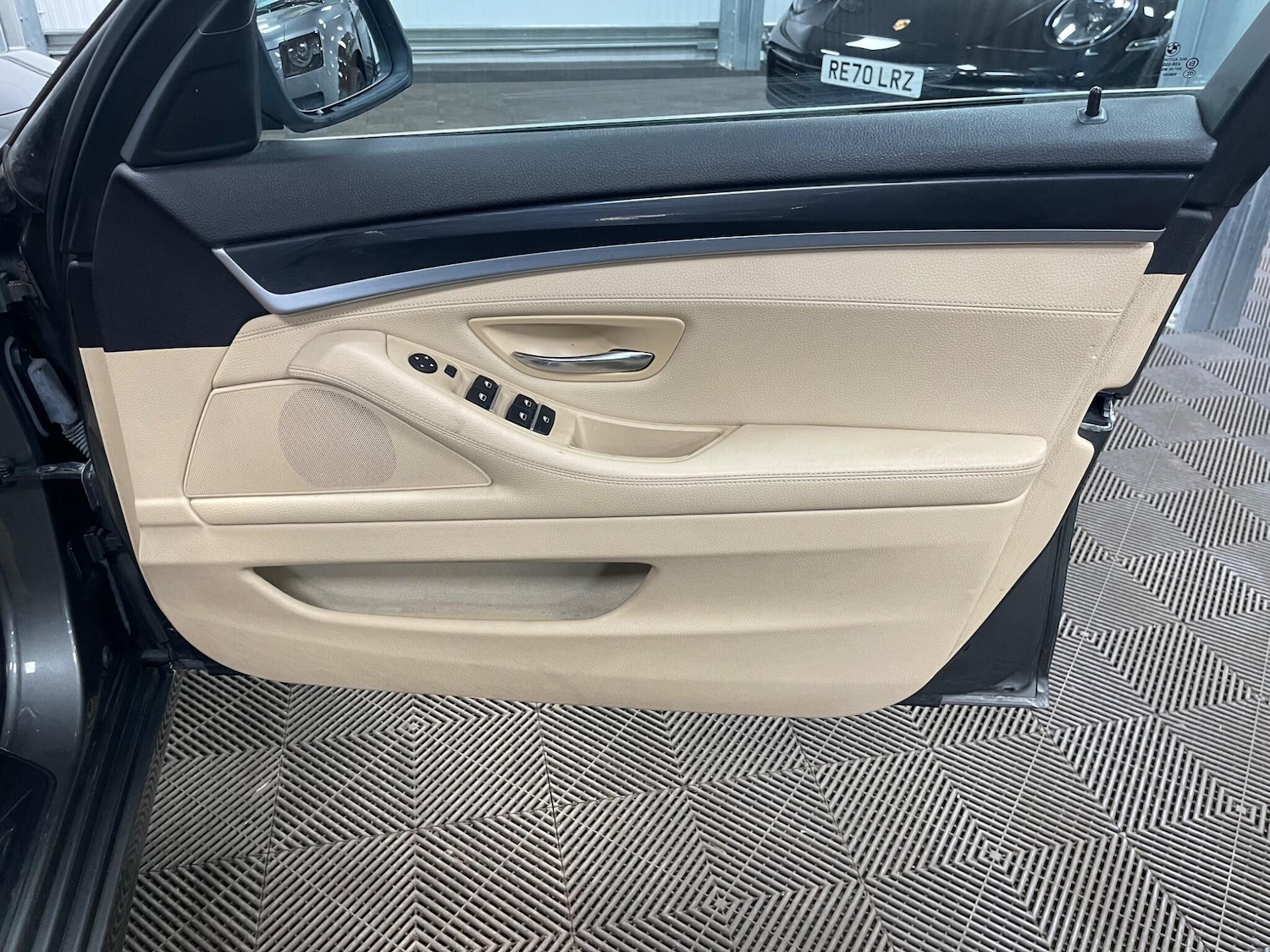 Used BMW 5 Series 2013 for sale - 77978345: Photo 45