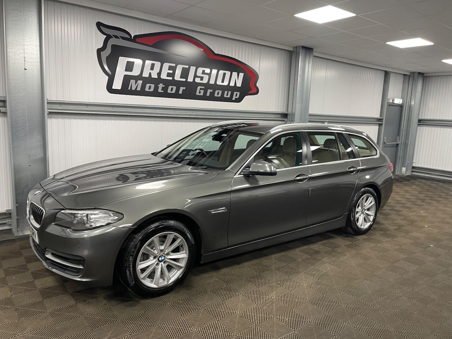 Used BMW 5 Series 2013 for sale - 77978345: Photo 7