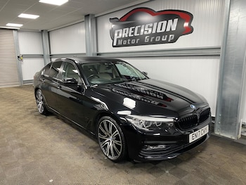 2017 (17) - 540i xDrive SE 4dr Auto